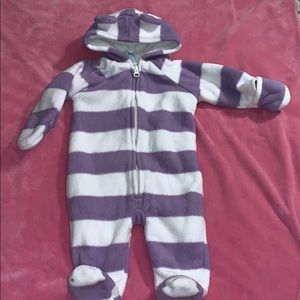 Snow suit /winter suit 3-6 months purple white